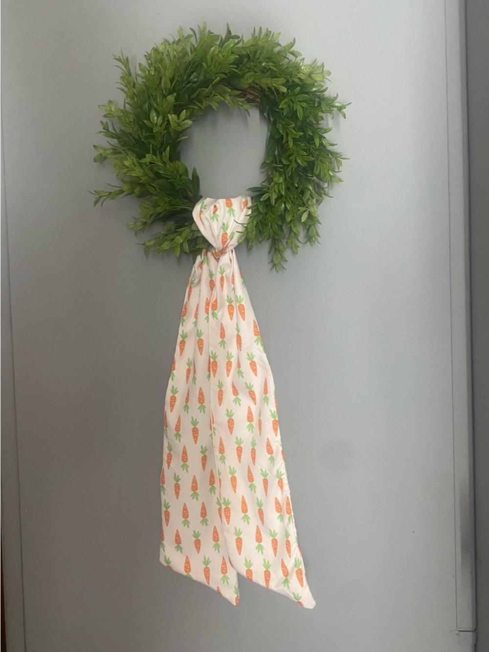Spring Carrot Print Door Scarf - Cream and Orange